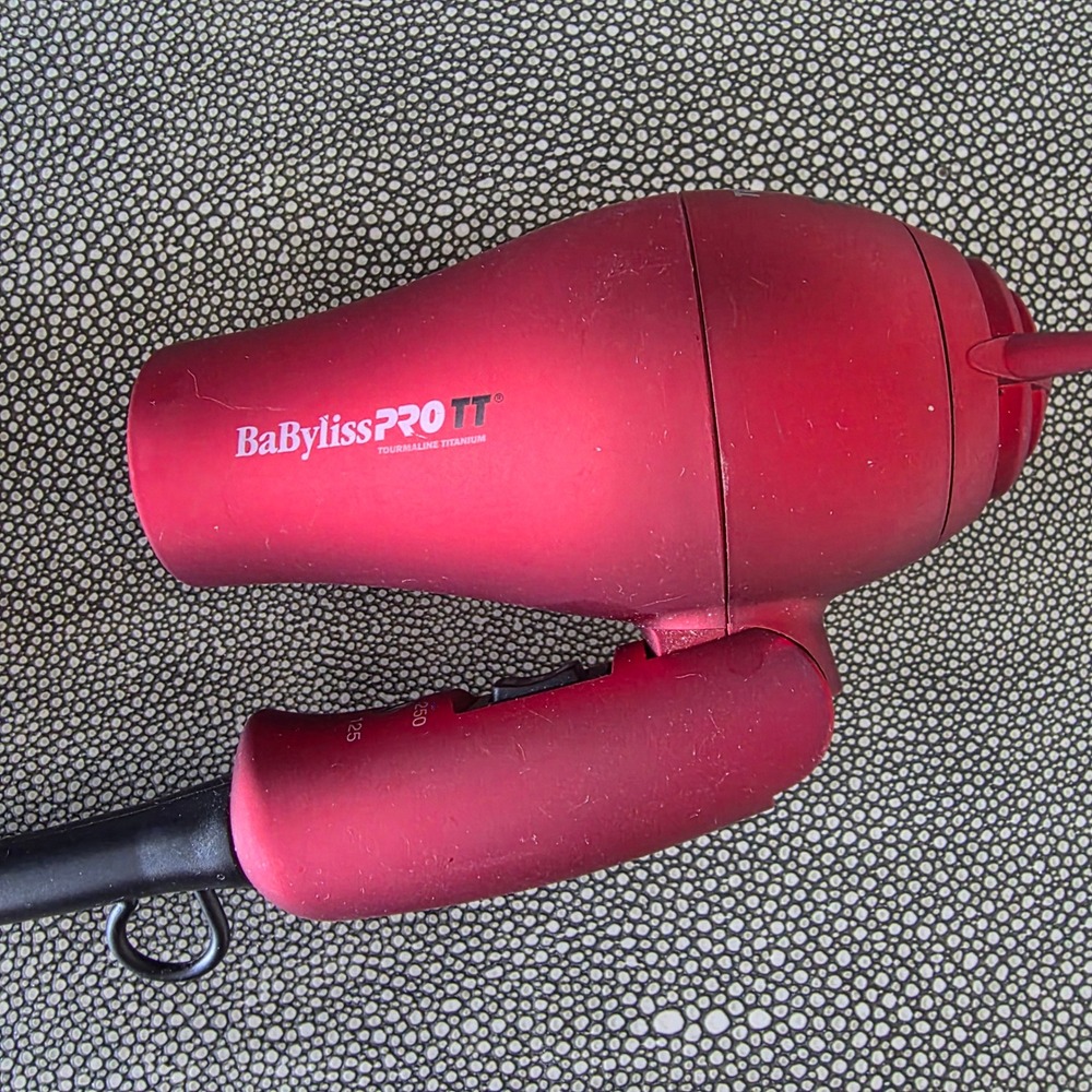 BaBylissPRO TT Tourmaline Titanium 1500 Travel Hair Dryer Red BABTT053T